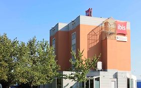 Ibis Lyon Sud Chasse Sur Rhone